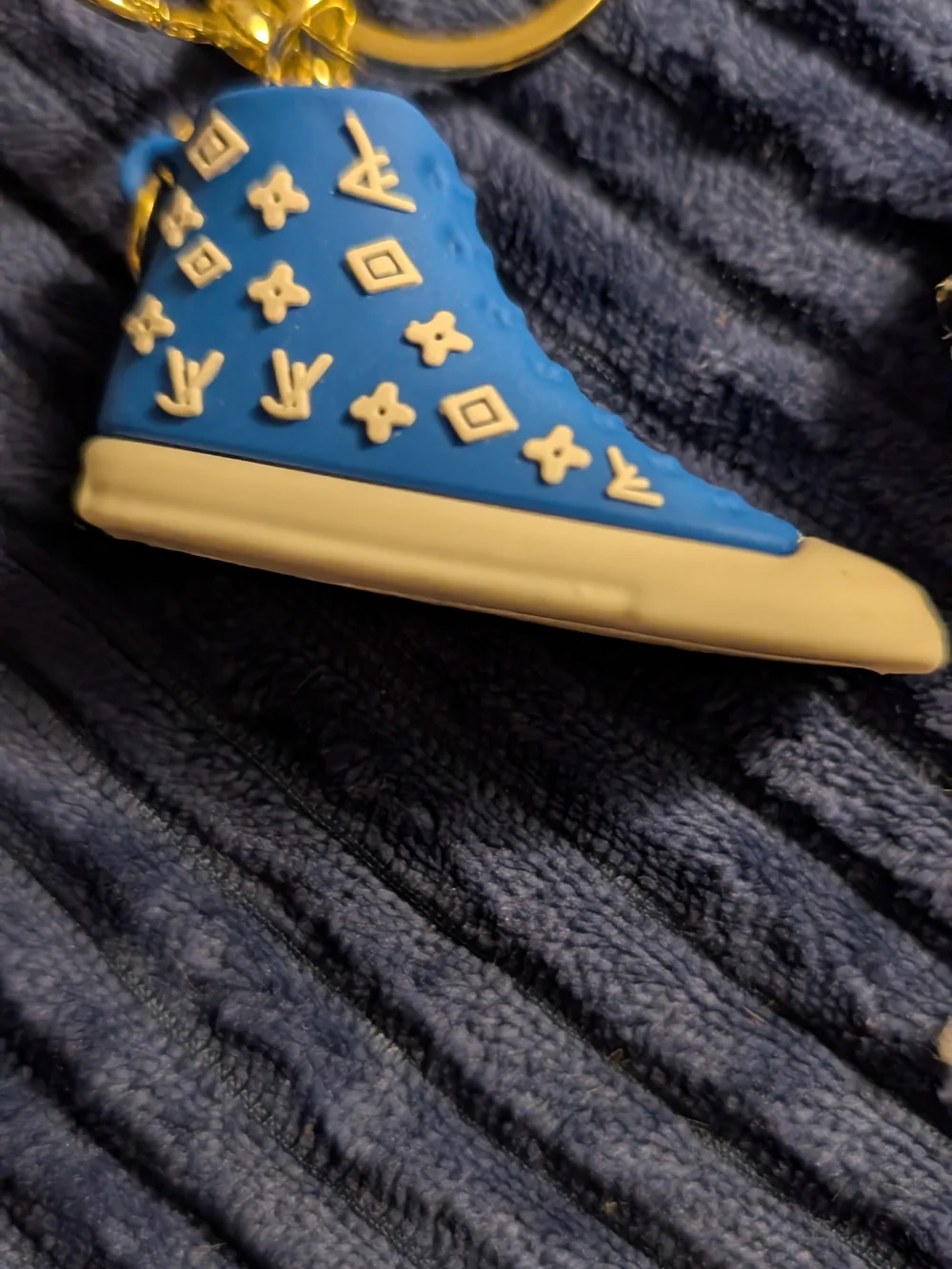 Pick 1 Shoe Sneaker Keychain